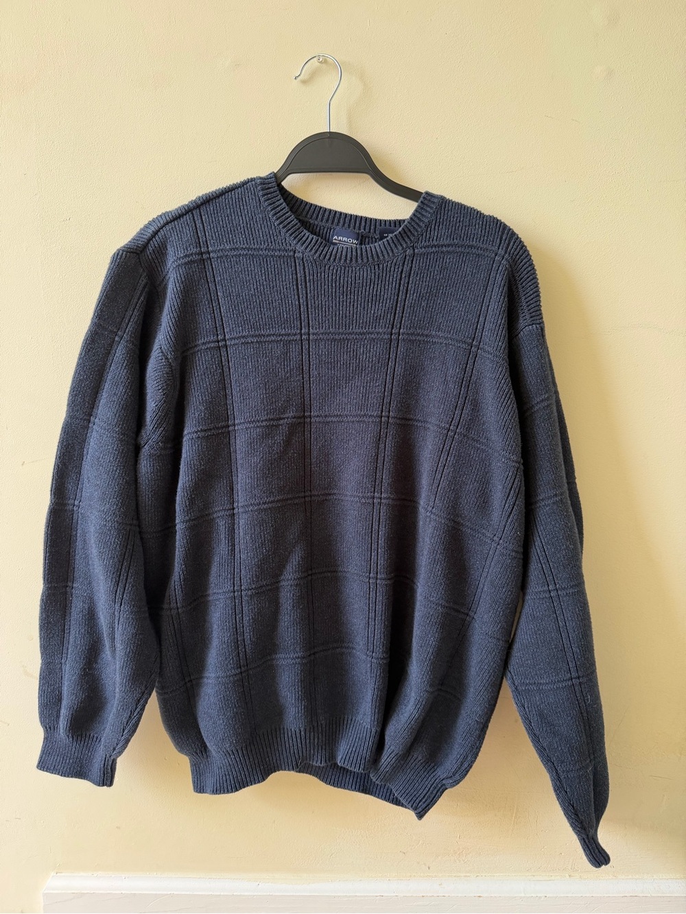 Men's Navy Crewneck Sweater - Classic Knit